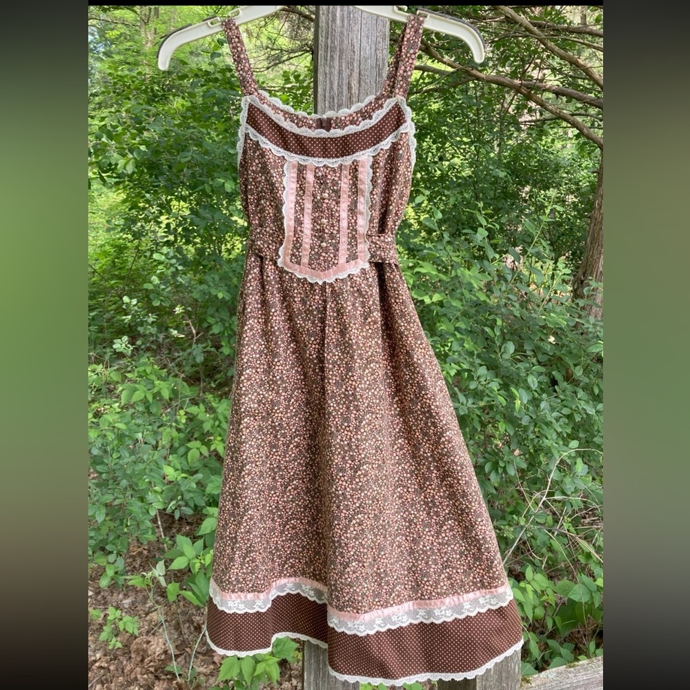 Gunne Sax Brown and White Ruffled Tiered Sundress